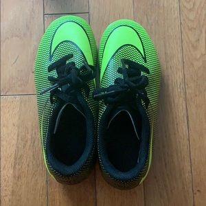 Little boys Nike Soccer Cleats